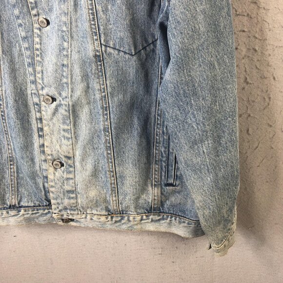 Vintage GAP Denim Jacket Mens Extra Large Blue Light Wash Trucker Classic 90s - Picture 13 of 16
